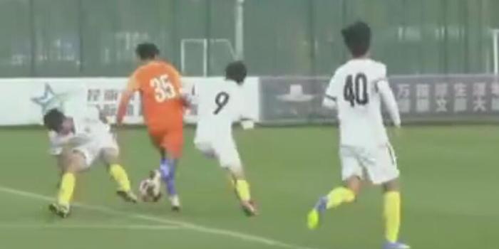  利物浦快攻犀利无比，努涅斯单骑闯关锁定胜局擒埃弗顿