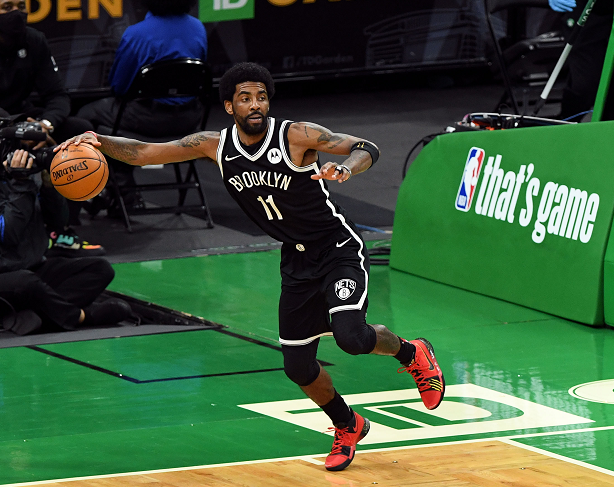  塔图姆末节爆发绿军逆转篮网止住连败颓势